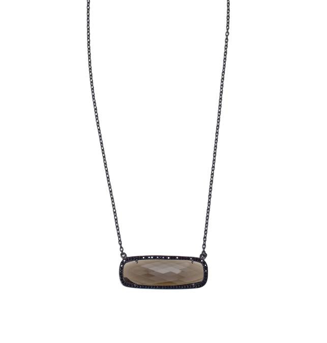 Geometric Necklaces
